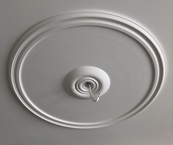 Розетка потолочная гипсовая РП 026