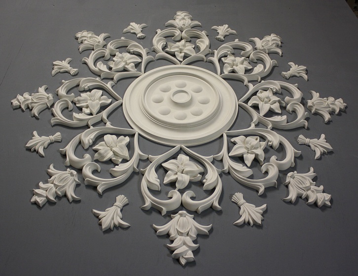 Розетка потолочная гипсовая РП 025 сборная