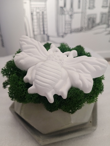 Декоративный элемент гипсовый ДЭ 074 пчела