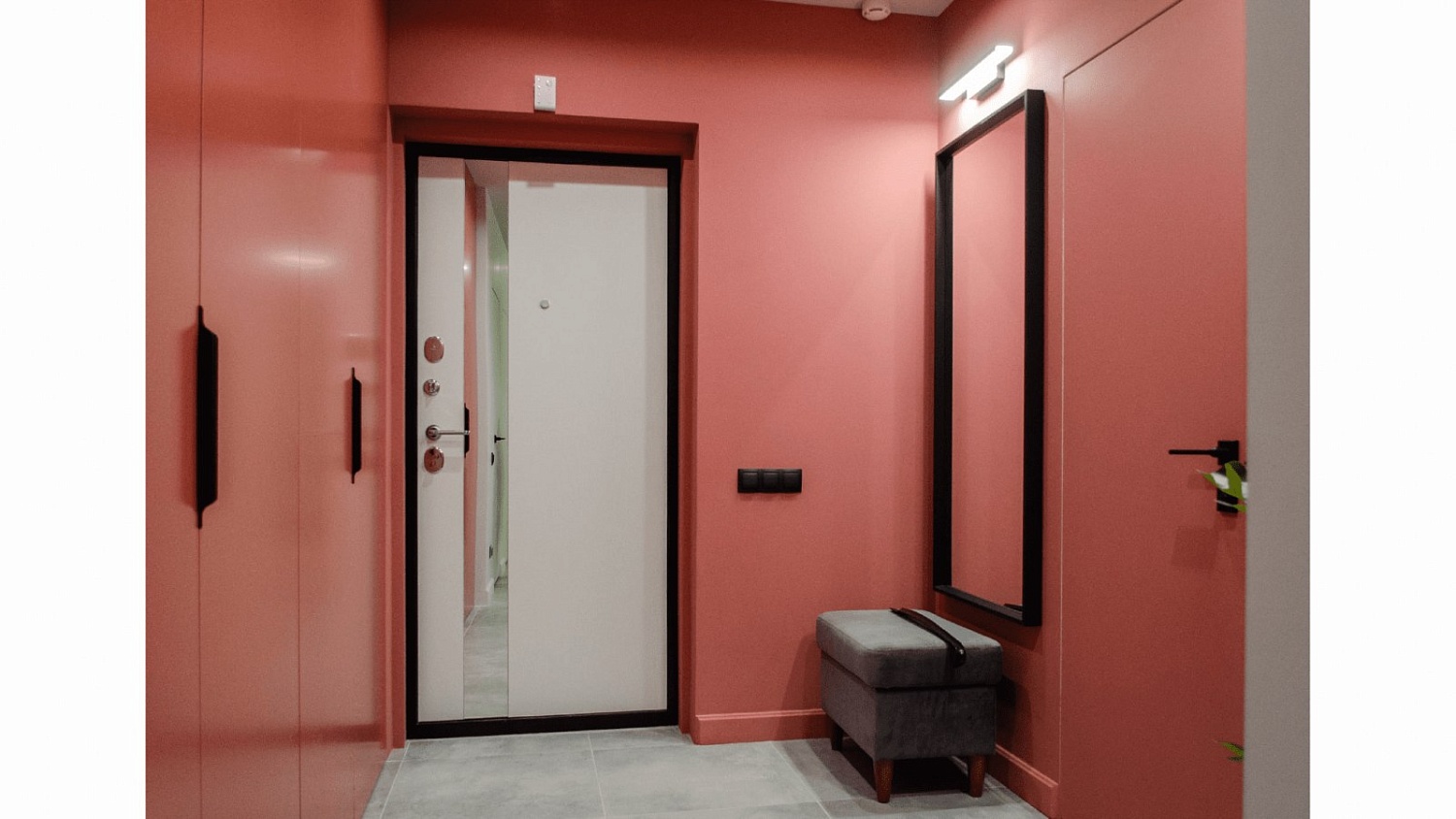 Гипсовый декор в квартире в ЖК "Соло"