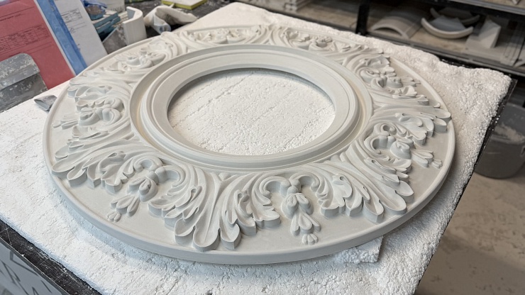 Розетка потолочная гипсовая РП 056