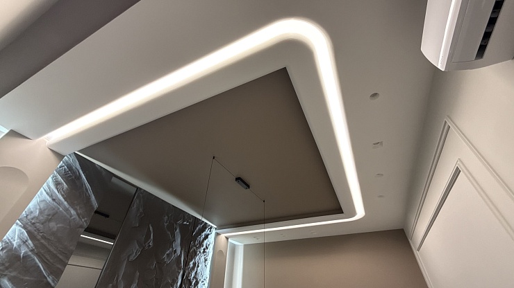 Светильник встраиваемый потолочный гипсовый LINE 025