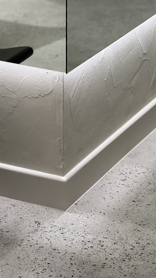 Плинтус напольный гипсовый ПН 015 1