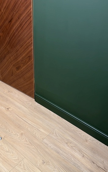 Плинтус напольный гипсовый ПН 008