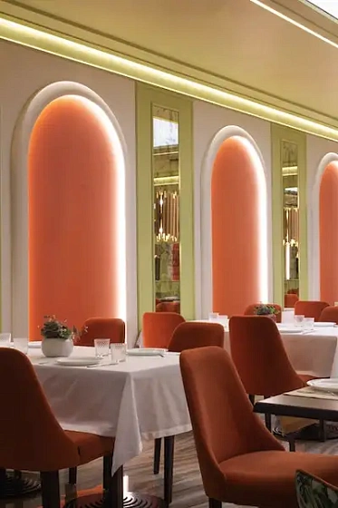 Карниз потолочный гипсовый с подсветкой КГС 030