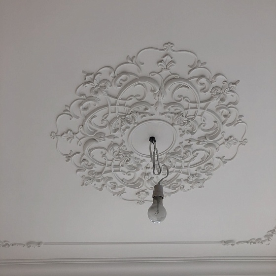 Розетка потолочная гипсовая РП 041