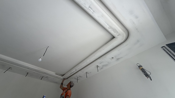 Светильник встраиваемый потолочный гипсовый LINE 025